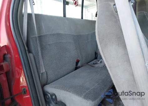 2000 Ford F-150 Lariat/Xl/Xlt z USA, uszkodzony, nr VIN 2FTRX08W4YCA56216